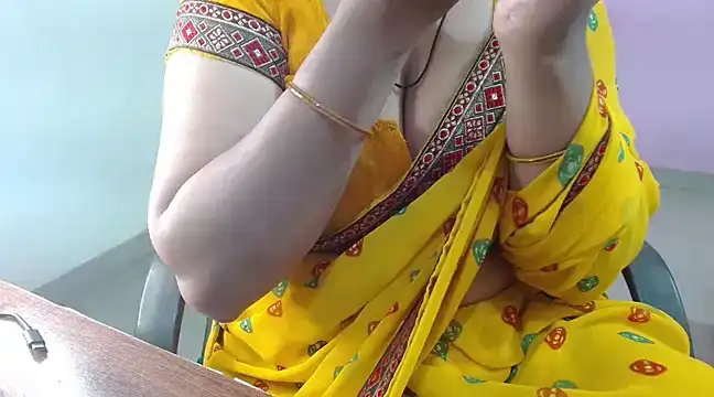 sexy_aditi01